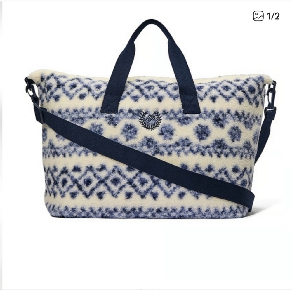 PINK Victoria's Secret fleece cozy tote